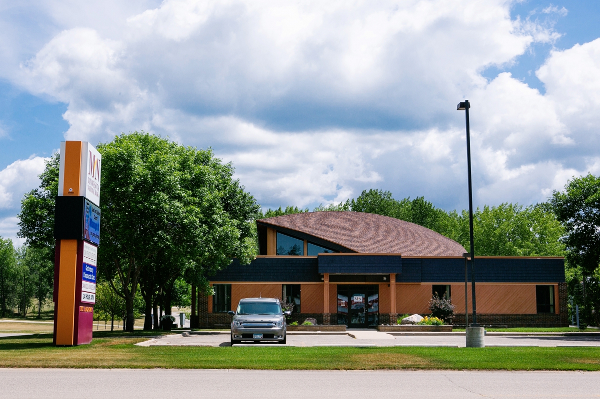 Pelican Rapids Office Outdoors